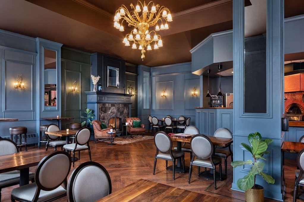 Landmark Inn Маркет Ресторан фото